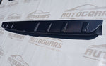 Toyota Hilux (2021 - 2025) Tailgate Spoiler | Rear Rail Spoiler