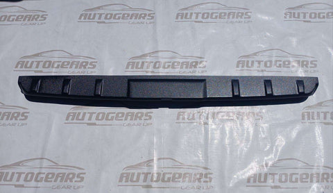 Toyota Hilux (2021 - 2025) Tailgate Spoiler | Rear Rail Spoiler